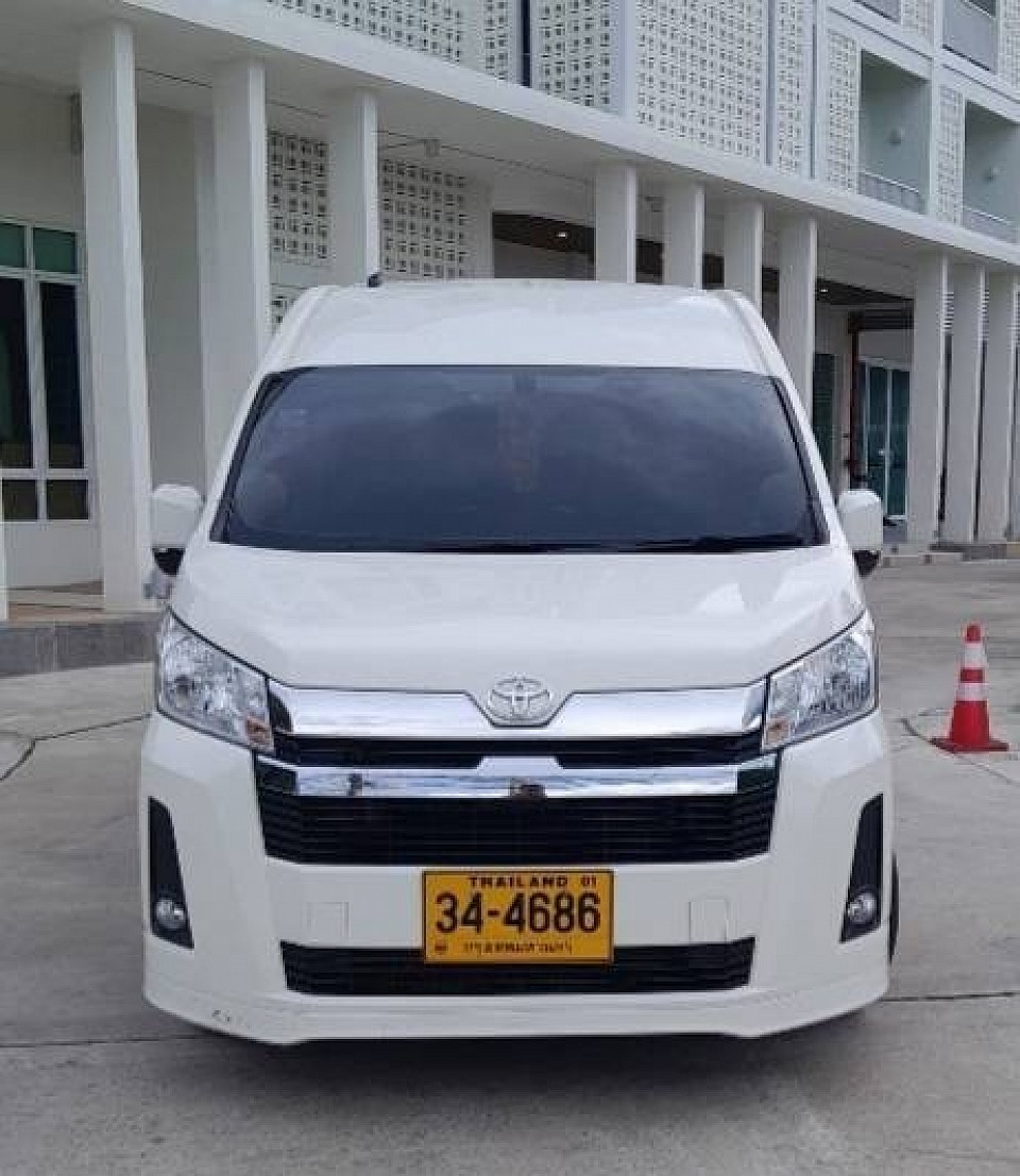 บริการรถตู้ vip ☎+66886182893
